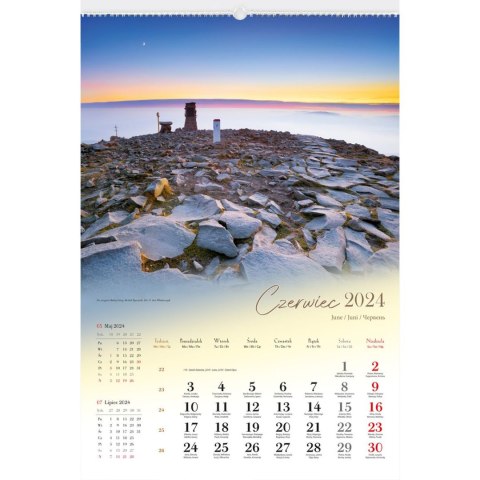 Kalendarz ścienny MAGICZNA POLSKA 13-planszowe 2024 320mm x 470mm Lucrum (RW02)