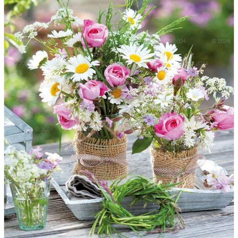 Kalendarz ścienny BUKIETY KWIATÓW 13-planszowe 2024 320mm x 470mm Lucrum (RW12)