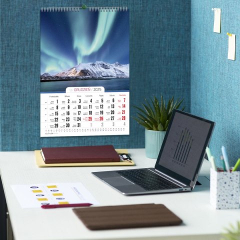 Kalendarz ścienny 16 stron wieloplanszowy A3 Press (PEJZAŻE)